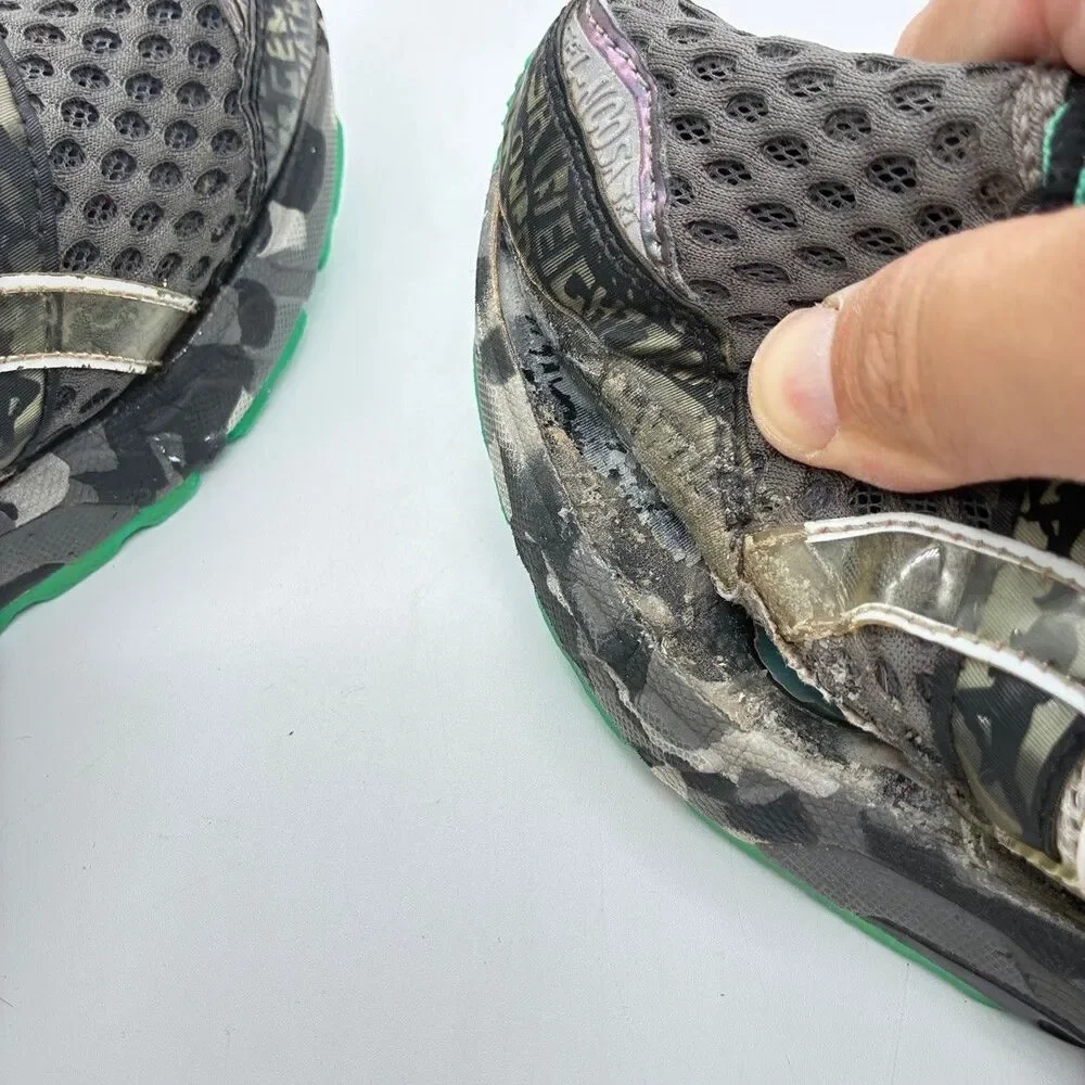 ASICS Gel-Noosa Tri 8 Womens 8.5 Black Gray Camo Triathlon Running Shoes